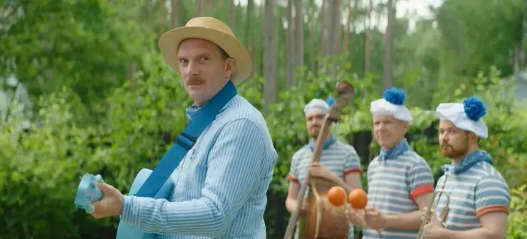 Я на перемотке! (2022) через торрент скачать Я на перемотке! (2022) фильм через торрент скачать