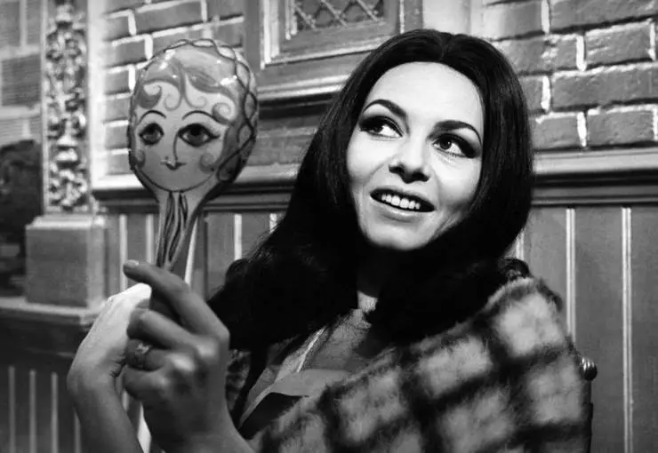 Золотая вдова (1969) через торрент скачать Золотая вдова (1969) фильм через торрент скачать