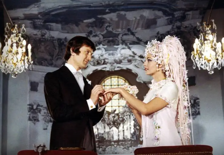 Золотая вдова (1969) в хорошем качестве через торрент Золотая вдова (1969) фильм в хорошем качестве через торрент