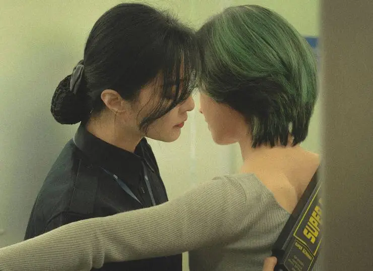 Зелёная ночь (2023) через торрент бесплатно Зелёная ночь (2023) фильм через торрент бесплатно