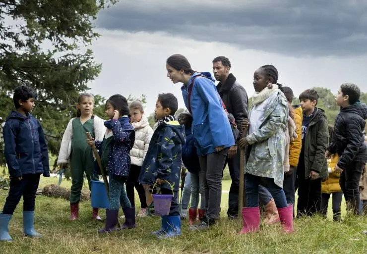 Спасите нашу школу (2022) в хорошем качестве через торрент Спасите нашу школу (2022) фильм в хорошем качестве через торрент