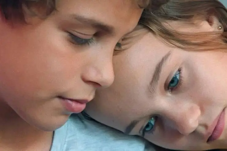 Девочки против мальчиков (2022) через торрент скачать Девочки против мальчиков (2022) фильм через торрент скачать