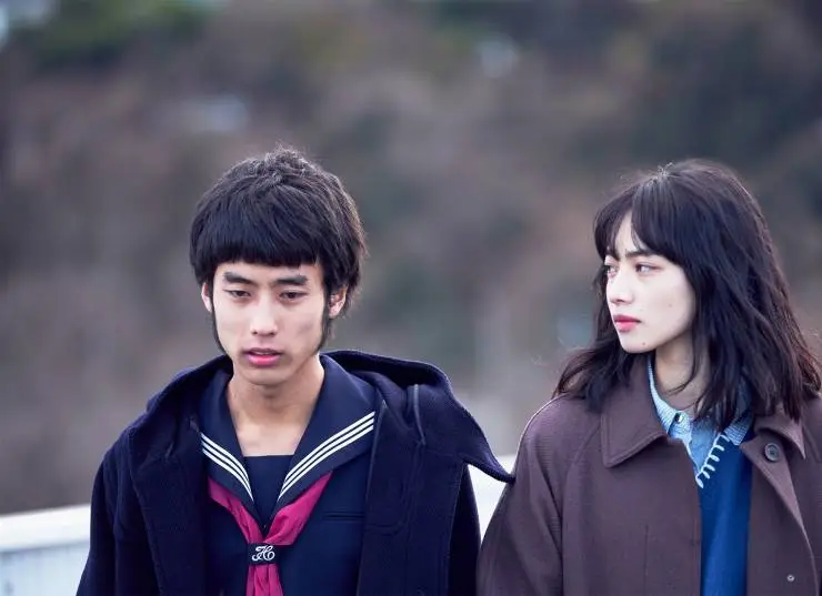 Лунная тень (2021) через торрент бесплатно Лунная тень (2021) фильм через торрент бесплатно