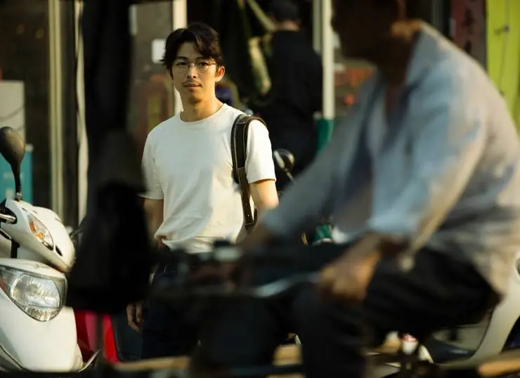 Танцующий зелёный (2023) через торрент скачать Танцующий зелёный (2023) фильм через торрент скачать