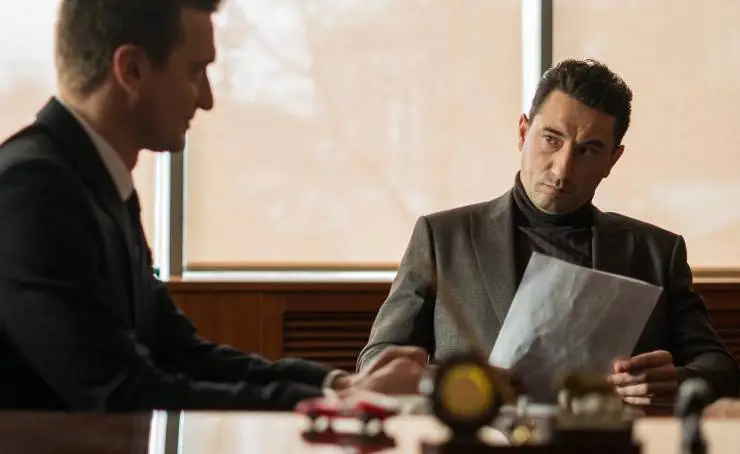 На своём месте (2023) через торрент скачать На своём месте (2023) сериал через торрент скачать