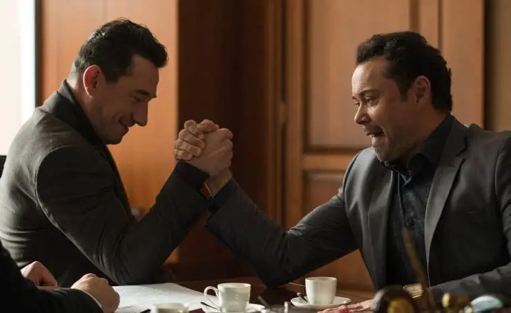 На своём месте (2023) через торрент бесплатно На своём месте (2023) сериал через торрент бесплатно