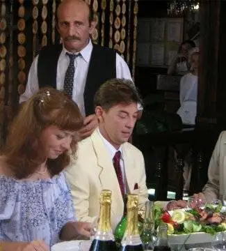 Жизнь — поле для охоты (2005) через торрент бесплатно Жизнь — поле для охоты (2005) сериал через торрент бесплатно