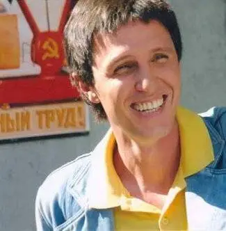 Жизнь — поле для охоты (2005) через торрент скачать Жизнь — поле для охоты (2005) сериал через торрент скачать