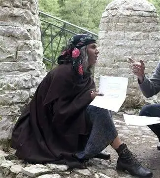 Осведомленный источник в Москве (2010) через торрент бесплатно Осведомленный источник в Москве (2010) сериал через торрент бесплатно