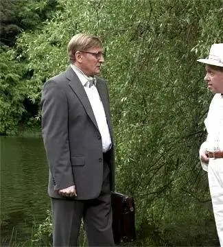 Осведомленный источник в Москве (2010) через торрент скачать Осведомленный источник в Москве (2010) сериал через торрент скачать