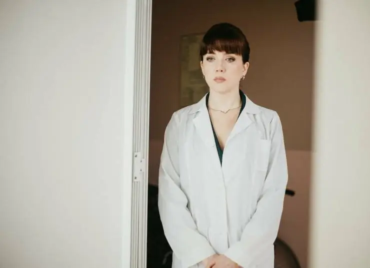 Жена пациента Потапова (2024) через торрент бесплатно Жена пациента Потапова (2024) сериал через торрент бесплатно