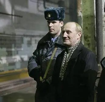 Алмазы на десерт (2006) через торрент бесплатно Алмазы на десерт (2006) сериал через торрент бесплатно