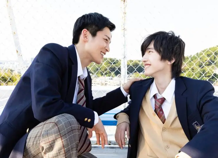 Исчезающая первая любовь (2021) через торрент скачать Исчезающая первая любовь (2021) сериал через торрент скачать