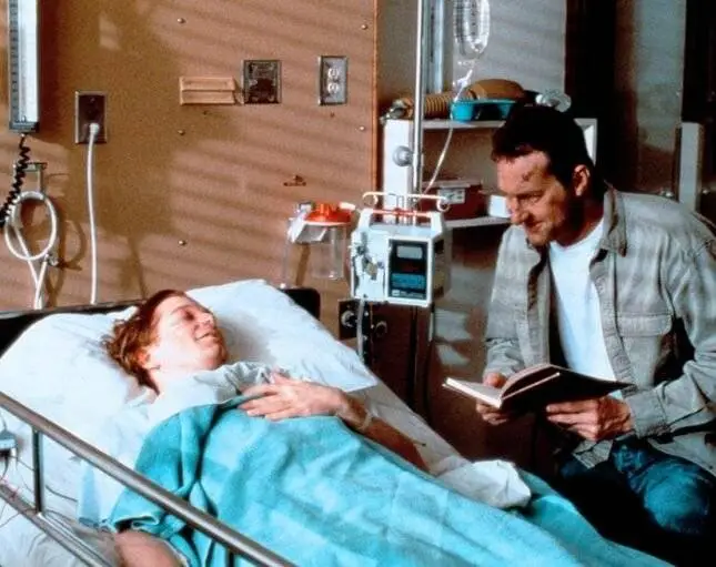 Соседи (1995) через торрент скачать Соседи (1995) фильм через торрент скачать