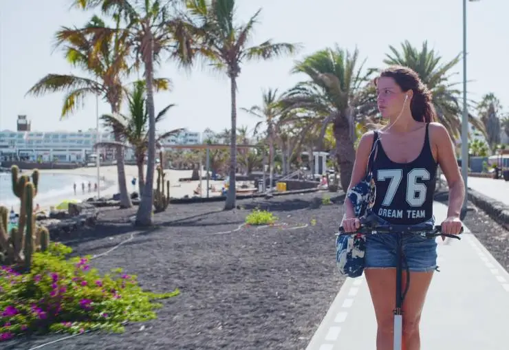 Ну и плевать (2021) через торрент бесплатно Ну и плевать (2021) фильм через торрент бесплатно