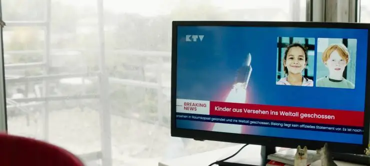 Голос из космоса (2023) через торрент бесплатно Голос из космоса (2023) фильм через торрент бесплатно