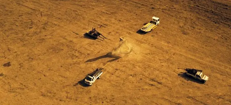 Лейо: Гигантская ящерица (2022) через торрент скачать Лейо: Гигантская ящерица (2022) фильм через торрент скачать