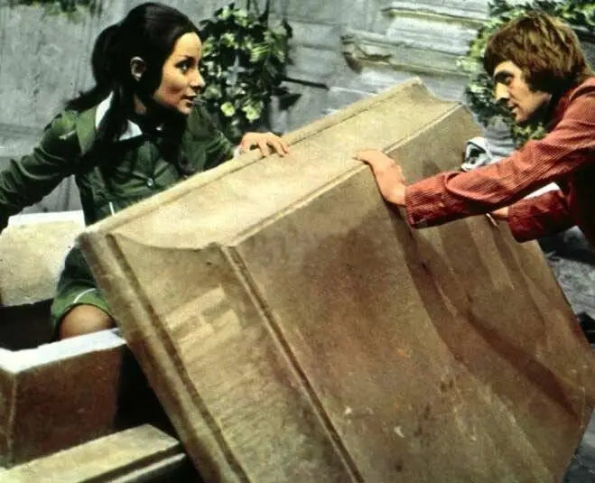 Секс-колдунья (1973) в хорошем качестве через торрент Секс-колдунья (1973) фильм в хорошем качестве через торрент