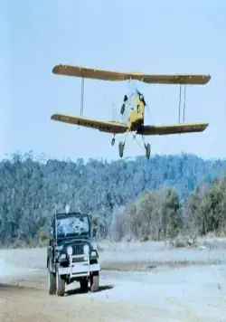 Парень из фирмы «Кока-Кола» (1985) через торрент бесплатно Парень из фирмы «Кока-Кола» (1985) фильм через торрент бесплатно