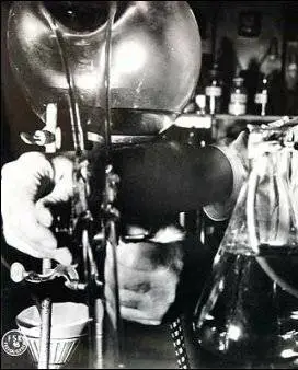 Тарантул (1955) через торрент скачать Тарантул (1955) фильм через торрент скачать