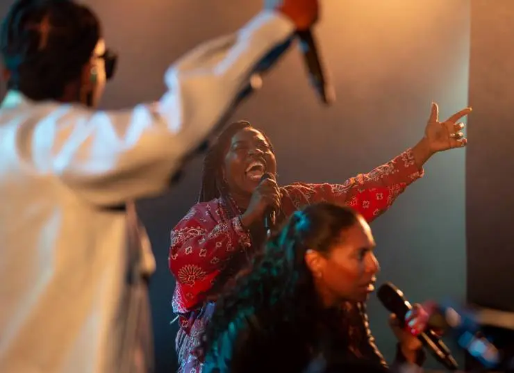 Йо, мама (2023) через торрент бесплатно Йо, мама (2023) фильм через торрент бесплатно