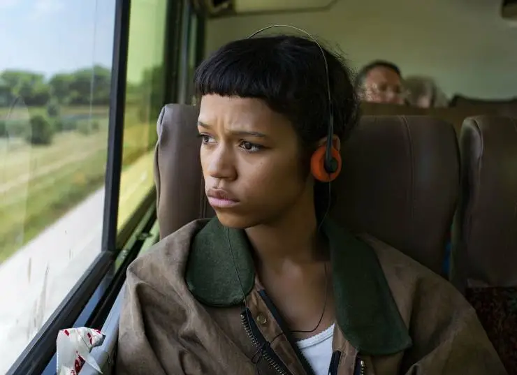 Целиком и полностью (2022) через торрент скачать Целиком и полностью (2022) фильм через торрент скачать