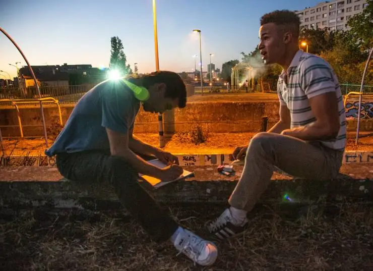 Supreme: Бунтарский рэп (2021) через торрент бесплатно Supreme: Бунтарский рэп (2021) фильм через торрент бесплатно