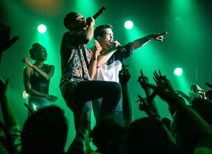 Supreme: Бунтарский рэп (2021) через торрент скачать Supreme: Бунтарский рэп (2021) фильм через торрент скачать