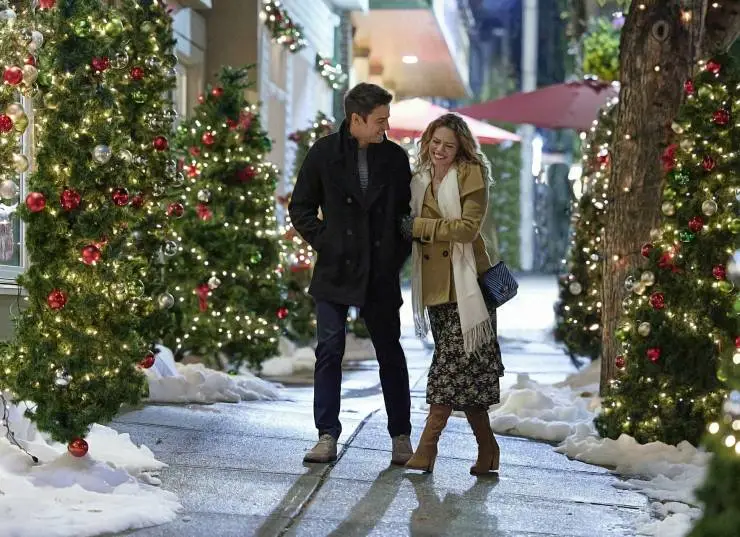 Необычное Рождество (2021) через торрент бесплатно Необычное Рождество (2021) фильм через торрент бесплатно