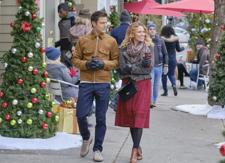 Необычное Рождество (2021) через торрент скачать Необычное Рождество (2021) фильм через торрент скачать