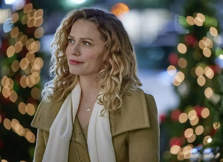 Необычное Рождество (2021) в хорошем качестве через торрент Необычное Рождество (2021) фильм в хорошем качестве через торрент