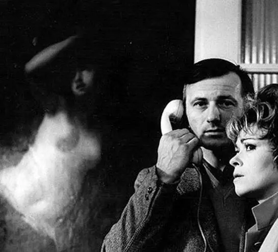 Ухо (1970) в хорошем качестве через торрент Ухо (1970) фильм в хорошем качестве через торрент