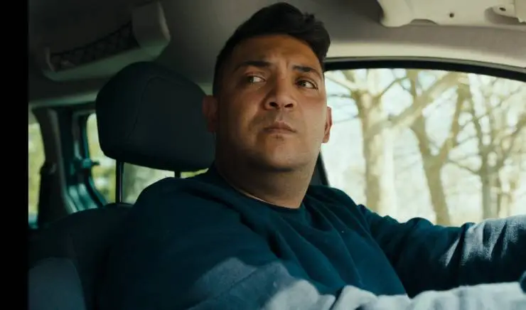 Холли (2023) через торрент бесплатно Холли (2023) фильм через торрент бесплатно