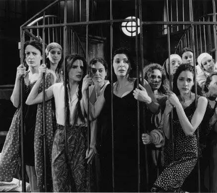 Ад посреди города (1959) через торрент бесплатно Ад посреди города (1959) фильм через торрент бесплатно