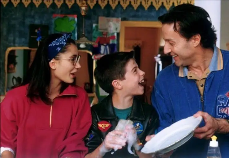 Почему мама в моей постели? (1994) через торрент скачать Почему мама в моей постели? (1994) фильм через торрент скачать