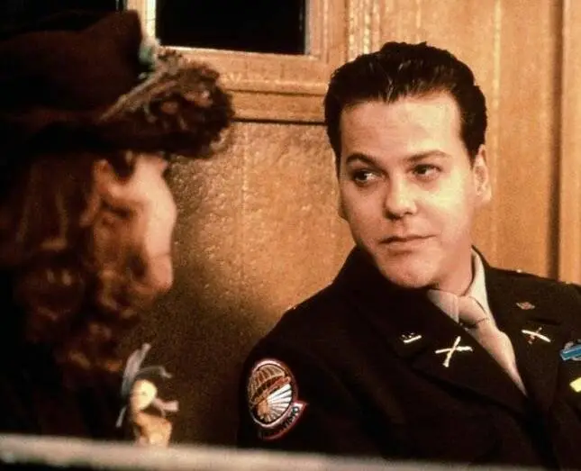 Чикаго Джо и стриптизерша (1990) в хорошем качестве через торрент Чикаго Джо и стриптизерша (1990) фильм в хорошем качестве через торрент