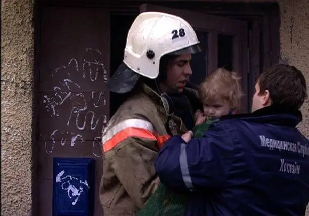 Свой-Чужой (2008) через торрент бесплатно Свой-Чужой (2008) фильм через торрент бесплатно