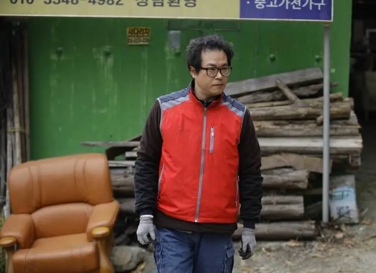 Придорожная семья (2022) через торрент скачать Придорожная семья (2022) фильм через торрент скачать