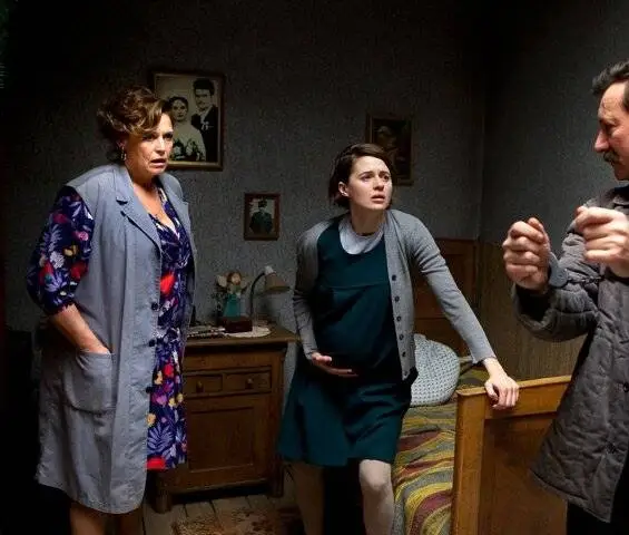 Валенса (2013) через торрент бесплатно Валенса (2013) фильм через торрент бесплатно