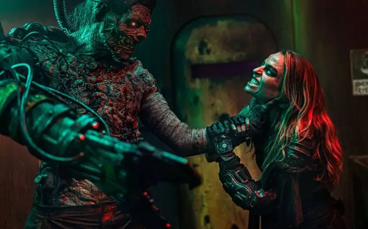 Безумная дорога (2021) через торрент скачать Безумная дорога (2021) фильм через торрент скачать