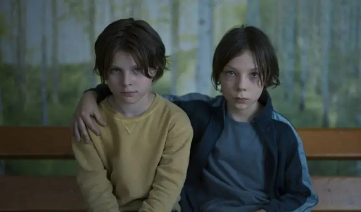 Невидимый мир (2020) через торрент бесплатно Невидимый мир (2020) фильм через торрент бесплатно