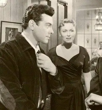 Серенада (1956) через торрент скачать Серенада (1956) фильм через торрент скачать