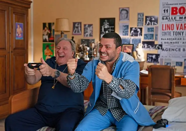 Дом престарелых (2022) через торрент бесплатно Дом престарелых (2022) фильм через торрент бесплатно