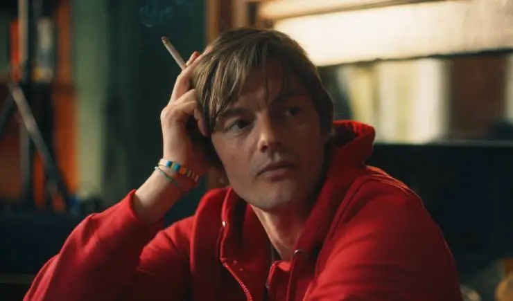 Сама любовь (2022) через торрент скачать Сама любовь (2022) фильм через торрент скачать