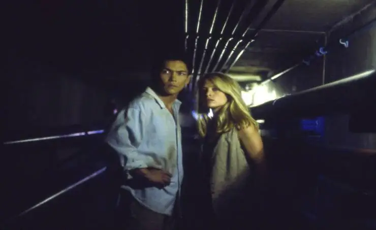 Киборг - охотник (1994) через торрент скачать Киборг - охотник (1994) фильм через торрент скачать