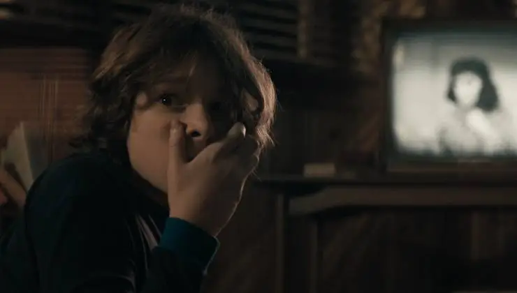 Чёрный телефон (2021) через торрент скачать Чёрный телефон (2021) фильм через торрент скачать