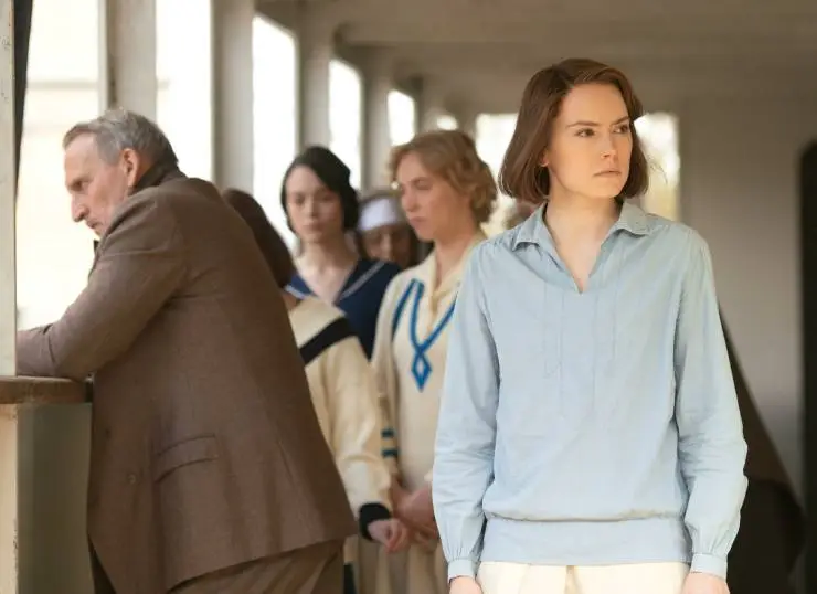 Девушка и море (2024) через торрент бесплатно Девушка и море (2024) фильм через торрент бесплатно