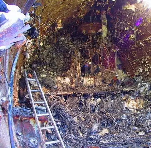 Курск: Субмарина в мутной воде (2004) через торрент скачать Курск: Субмарина в мутной воде (2004) фильм через торрент скачать