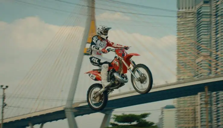 Форсаж в Паттайе (2023) через торрент бесплатно Форсаж в Паттайе (2023) фильм через торрент бесплатно