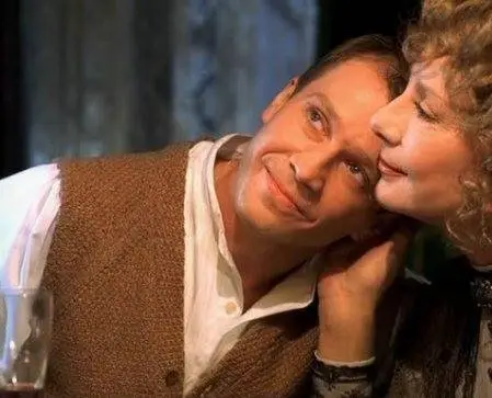 Превращение (2002) через торрент бесплатно Превращение (2002) фильм через торрент бесплатно